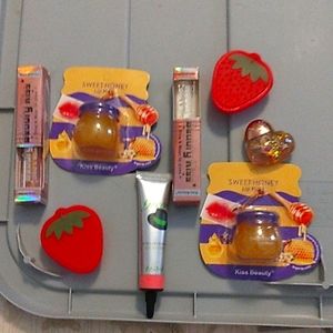 Mystery makeup bundles